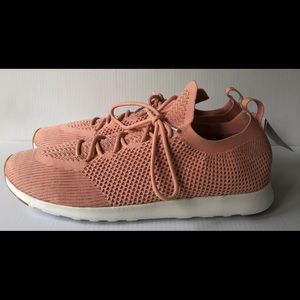 Native AP Mercury Liteknit Sneakers MENS Size 10